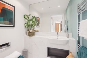 Photo 16- click for photo gallery